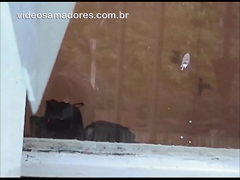❤️ Home cachondo mirando á súa moza con outro mozo, gravando un vídeo de carallo sen molestar á parella ️❌ Porno duro en % gl.risegame.top % ️❤